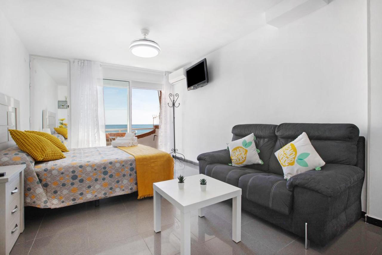 Bulto Carihuela B Apartman Torremolinos Kültér fotó