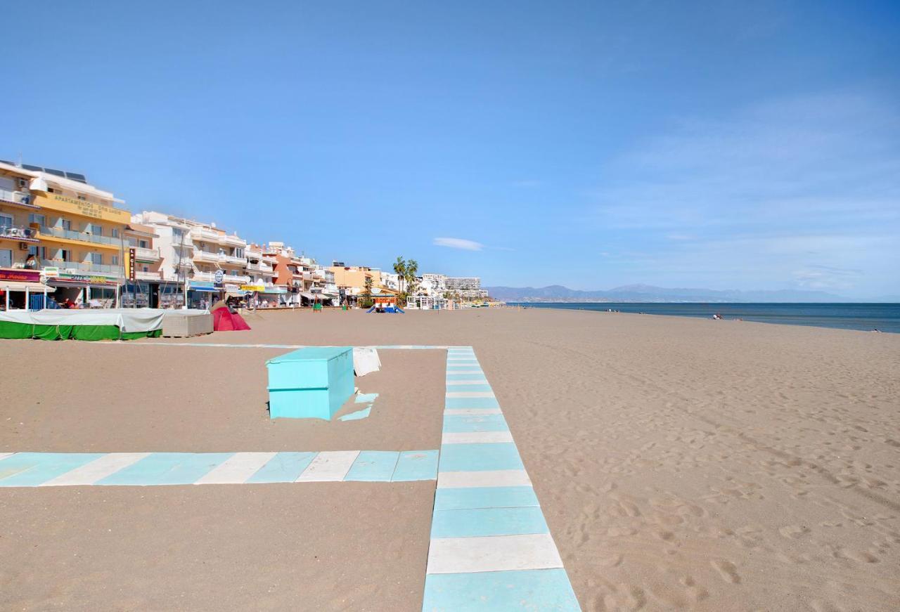 Bulto Carihuela B Apartman Torremolinos Kültér fotó